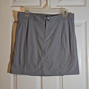 Columbia Omni-Shield Gray Skorts Size 8 FLAW